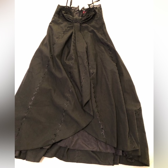 Meghan silk blend dress, black, EUC - Picture 12 of 14